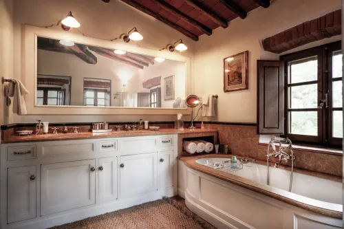 tuscanfarmhouseestate-19-bathroom